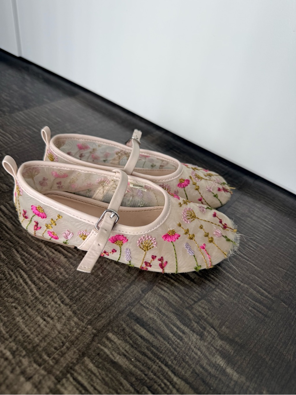 Zara Pink Floral Embroidered Mary Jane Shoes